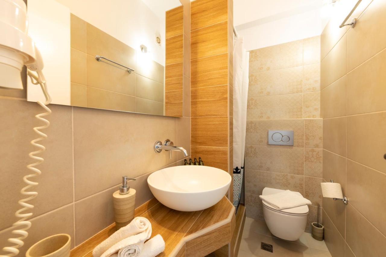 Pension Moschoula Platis Gialos  Exterior foto
