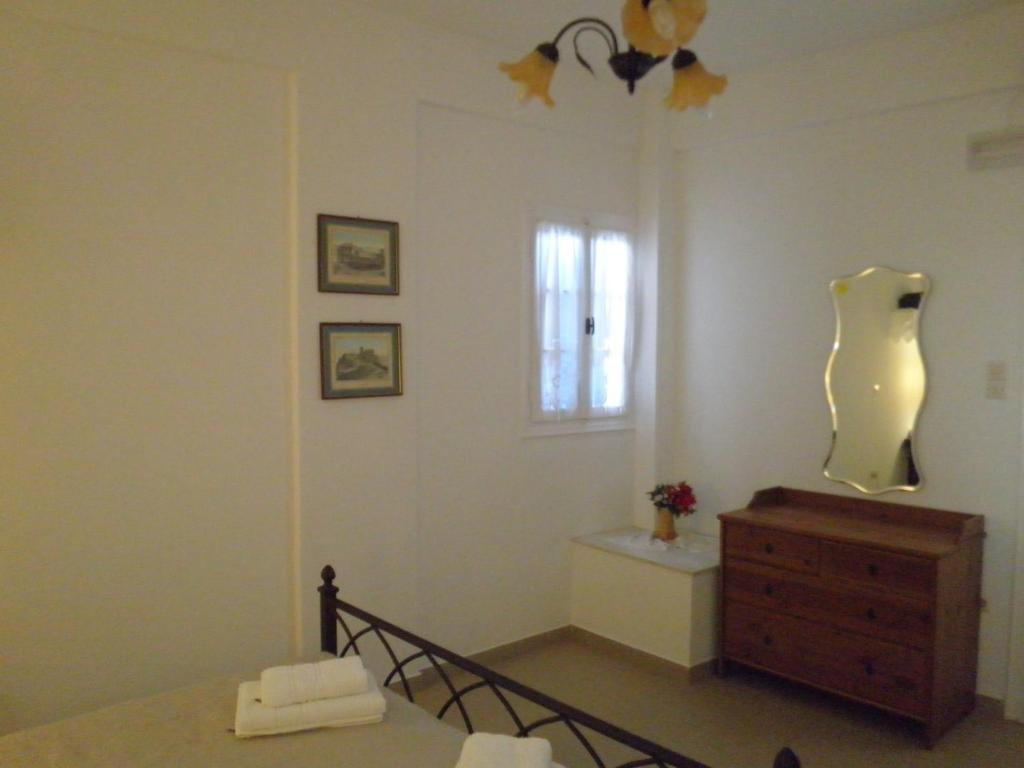 Pension Moschoula Platis Gialos  Zimmer foto